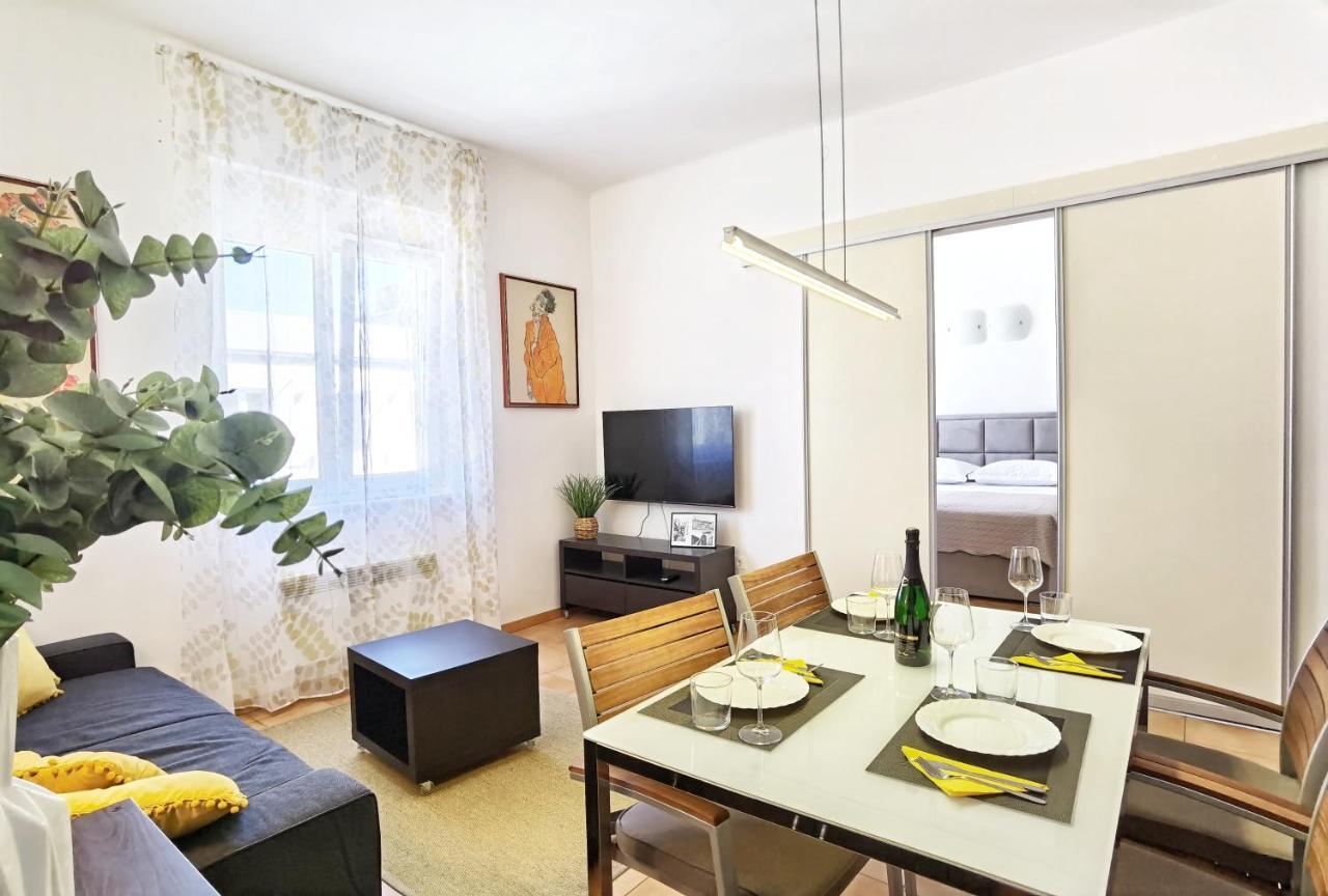 City Center Apartment Soldic Сплит Екстериор снимка