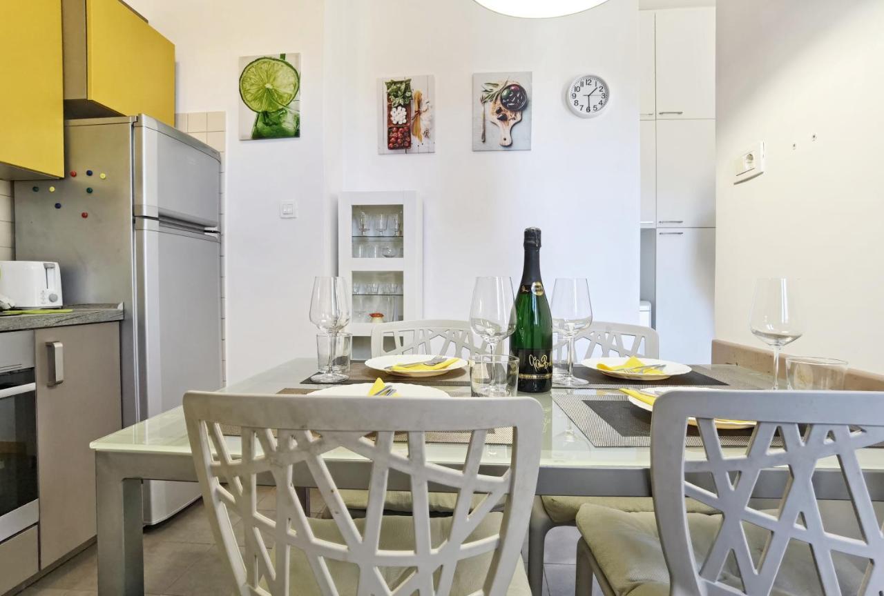 City Center Apartment Soldic Сплит Екстериор снимка