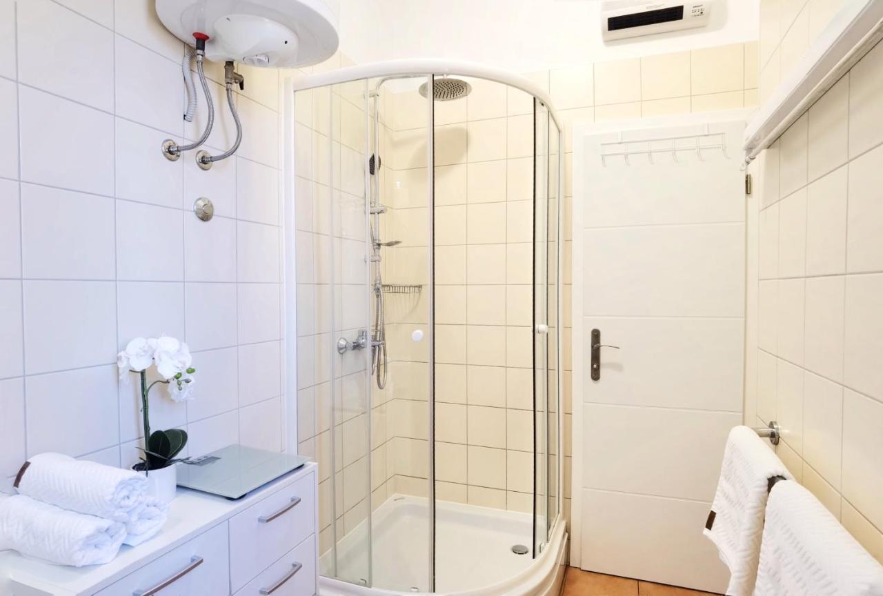 City Center Apartment Soldic Сплит Екстериор снимка